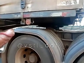 Mamando o caminhoneiro