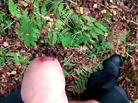 Outdoor wank and cum - slugsofcumguy