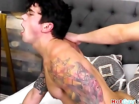 Tattooed stud takes massive load of sperm after breeded